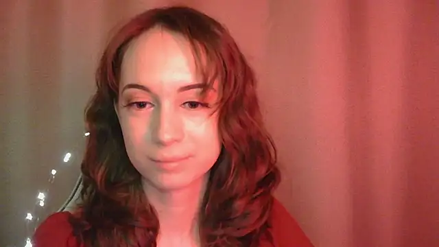 VeraLush online show from November 2025 01:28:02 PM