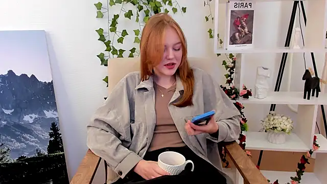 VernellArey online show from October 2025 06:23:01 AM