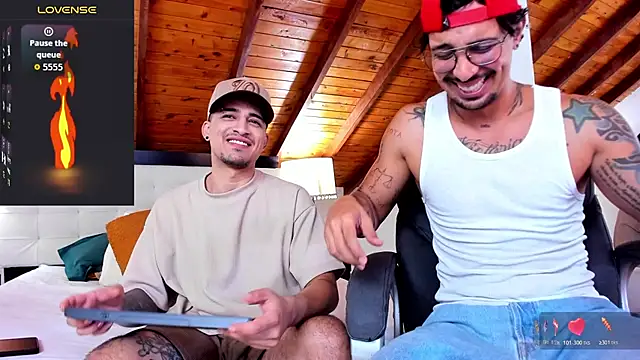 Liam Espinoza online show from October 2025 07:25:02 PM