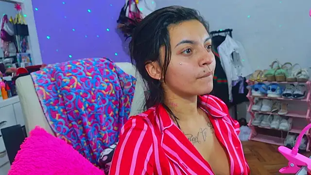 Liisaa Kiss online show from February 2026 06:06:02 AM