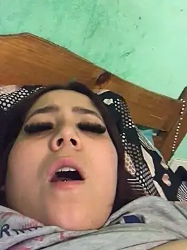 Snapshot of lulu20_ chatting on October 2025 10:09:01 PM lulu20  online show from October 2025 10:09:01 PM