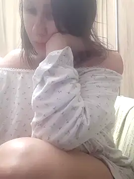 Snapshot of Ambika_beauty chatting on November 2025 12:13:01 AM Ambika beauty online show from November 2025 12:13:01 AM