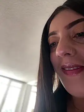 Snapshot of ElectraPink_ chatting on February 2026 01:29:02 PM ElectraPink online show from February 2026 01:29:02 PM