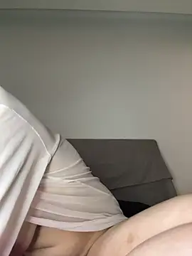 Snapshot of Milina123456 chatting on April 2026 03:39:02 PM Milina123456 online show from April 2026 03:39:02 PM