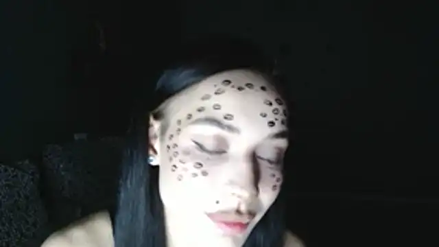 Snapshot of Daphne_Darkthorn chatting on October 2025 04:41:01 PM Daphne Darkthorn online show from October 2025 04:41:01 PM