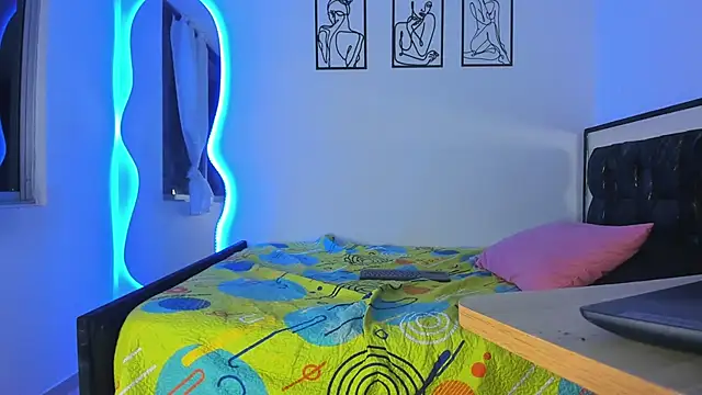 AmberEvans1 online show from November 2025 04:34:02 AM