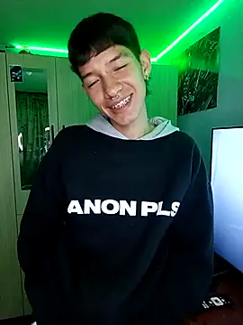 heyy noah11 online show from November 2025 12:55:01 AM