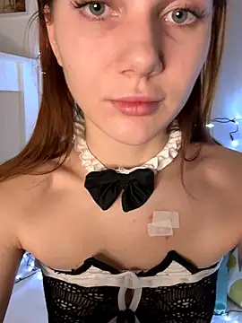 MargoViento online show from November 2025 02:22:01 AM