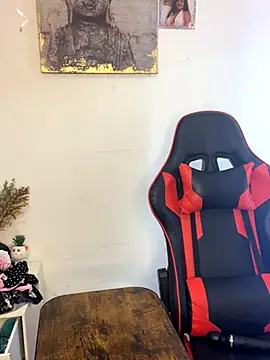  Lissa 01 online show from November 2025 02:33:01 AM