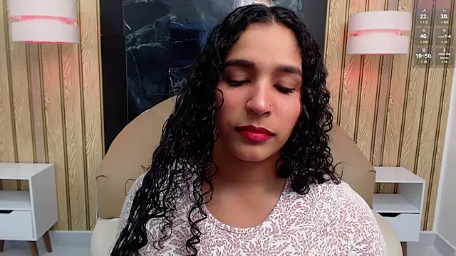 Snapshot of Belindamuller chatting on February 2026 11:19:01 PM Belindamuller online show from February 2026 11:19:01 PM