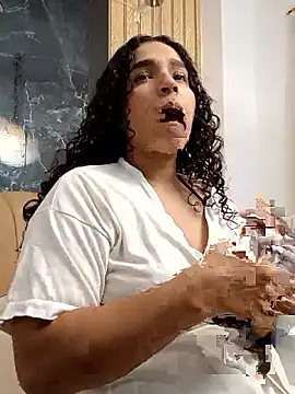 Snapshot of Belindamuller chatting on February 2026 11:34:02 PM Belindamuller online show from February 2026 11:34:02 PM