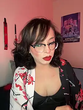 MiniMonroe online show from December 2025 06:52:02 AM