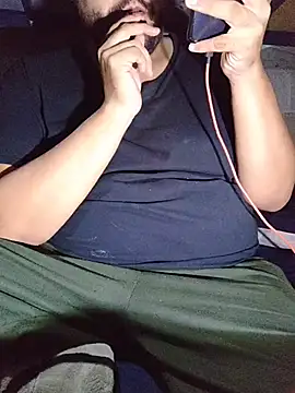 axel-spr online show from November 2025 04:45:02 AM