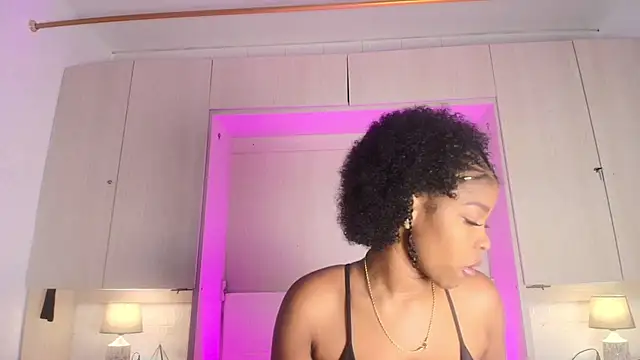 MaraBaker online show from November 2025 11:55:02 AM