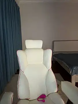 yiyi 3523 online show from March 2026 02:50:01 PM