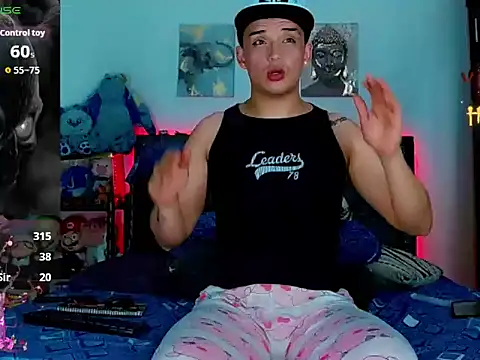 LuisStevens online show from October 2025 04:13:02 AM