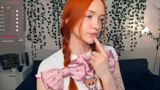 Foxy blush online show from October 2025 09:04:02 PM