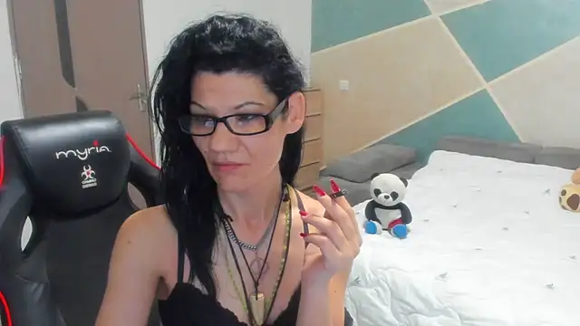 SweetSin40 online show from April 2026 07:41:01 PM