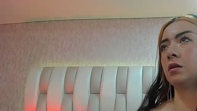 Ari lynn  online show from March 2026 03:10:01 AM