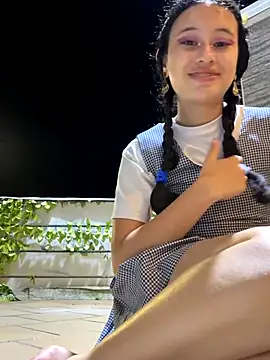 Snapshot of l0lita_sweet chatting on December 2025 01:15:02 AM l0lita sweet online show from December 2025 01:15:02 AM