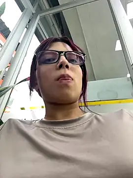 Snapshot of l0lita_sweet chatting on December 2025 09:45:02 PM l0lita sweet online show from December 2025 09:45:02 PM