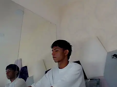 Mick storm online show from November 2025 06:52:02 PM