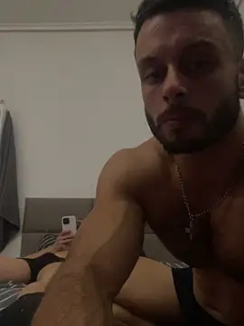 Camaraman05 online show from November 2025 06:46:01 AM