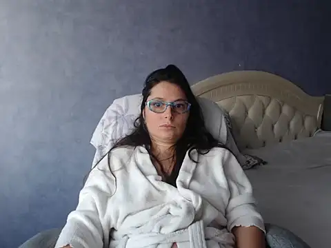 Snapshot of LuckyLisa23 chatting on October 2025 10:14:02 AM LuckyLisa23 online show from October 2025 10:14:02 AM