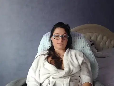 Snapshot of LuckyLisa23 chatting on November 2025 10:14:02 AM LuckyLisa23 online show from November 2025 10:14:02 AM