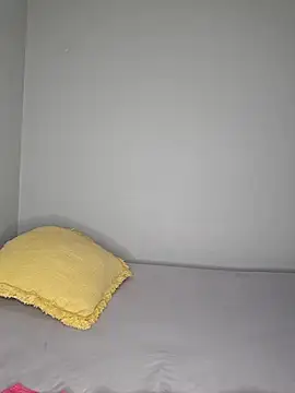 certifiedhottie2025 online show from March 2026 06:08:01 AM