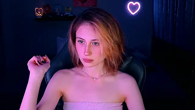 Snapshot of Keti_moon chatting on June 2026 07:05:01 PM Keti moon online show from June 2026 07:05:01 PM