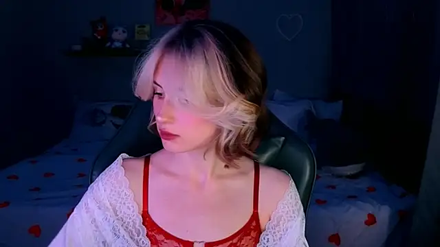 Snapshot of Keti_moon chatting on July 2026 06:23:02 PM Keti moon online show from July 2026 06:23:02 PM