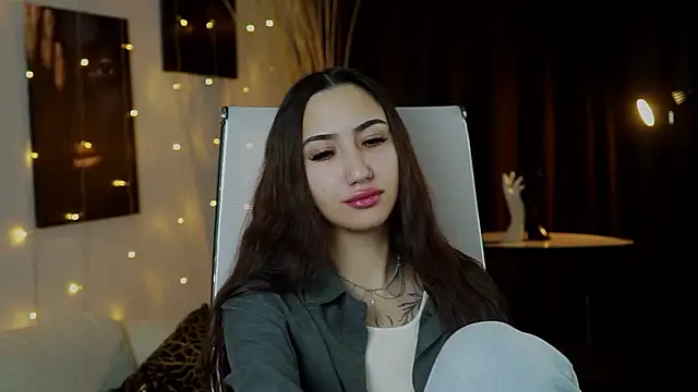 Snapshot of RebeckaThornton chatting on January 2026 03:27:02 PM RebeckaThornton online show from January 2026 03:27:02 PM