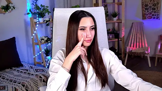 Snapshot of RebeckaThornton chatting on February 2026 05:27:01 PM RebeckaThornton online show from February 2026 05:27:01 PM