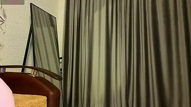 MissPompadure online show from March 2026 09:10:02 PM