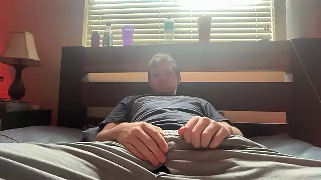 Snapshot of eddieeeeee1232 chatting on October 2025 02:46:01 PM eddieeeeee1232 online show from October 2025 02:46:01 PM