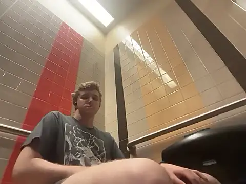 Snapshot of eddieeeeee1232 chatting on October 2025 03:16:01 PM eddieeeeee1232 online show from October 2025 03:16:01 PM