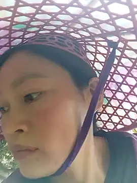 siusiu-00 online show from October 2025 08:14:01 AM