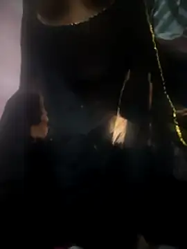 Snapshot of Poonam_medam chatting on November 2025 02:42:02 PM Poonam medam online show from November 2025 02:42:02 PM