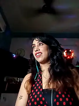 Darling Annie online show from October 2025 07:12:01 PM