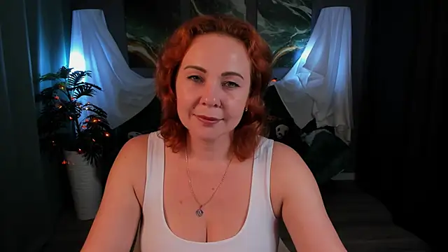 NataliKaminski online show from October 2025 12:29:01 PM