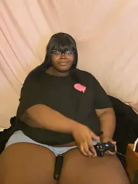 TheChubbySiren online show from June 2026 01:33:01 AM