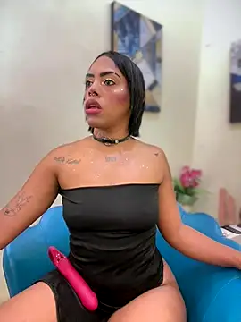 Snapshot of NovaFoxx chatting on October 2025 01:22:02 PM NovaFoxx online show from October 2025 01:22:02 PM