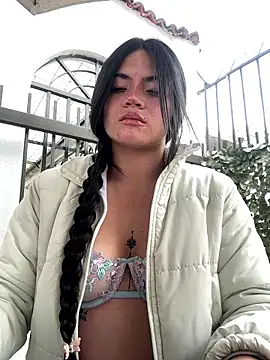 PamelaJonsom  online show from January 2026 12:32:02 PM