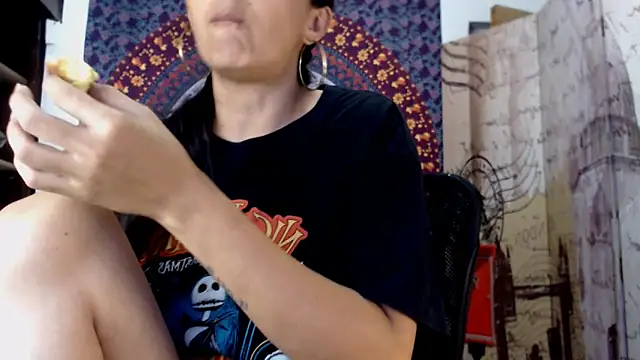 Lucyy Naugthy online show from February 2026 01:23:02 AM