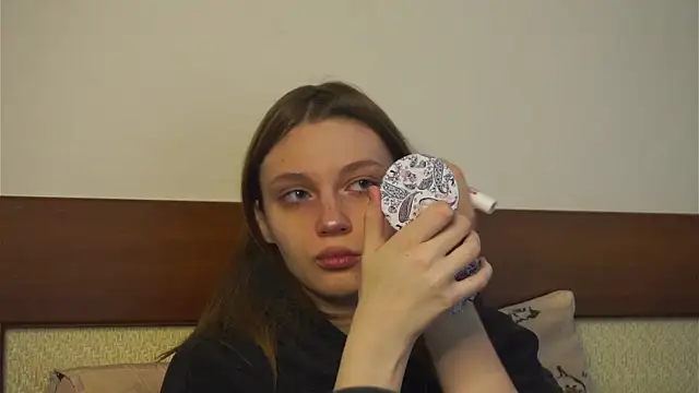 RoslynArcuo online show from November 2025 08:13:02 PM