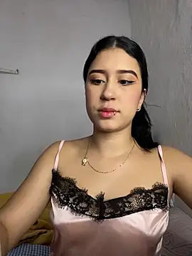 cristalxxx hott online show from November 2025 03:01:02 PM