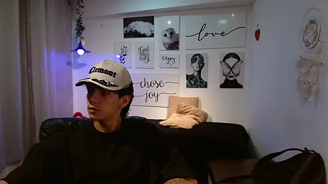 AmethystShadow17 online show from February 2026 07:36:01 PM