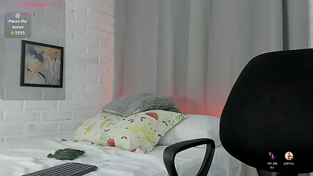 Snapshot of MATEO_HUNTER chatting on January 2026 03:20:02 AM MATEO HUNTER online show from January 2026 03:20:02 AM