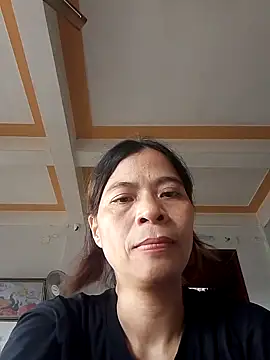 Amanda- ena- online show from October 2025 12:55:02 AM